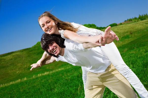 Boy and girl with smile — Stock Photo, Image
