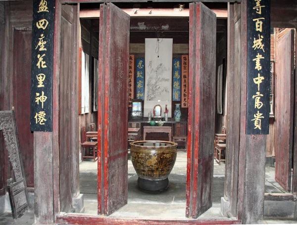 Quarto chinês tradicional Interior, Anhui, China — Fotografia de Stock
