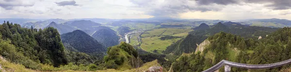 Foto panoramica di Pieniny Mountains, Polonia — Foto Stock