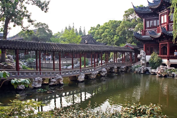 Pavillon dans les jardins Yuyuan, Shanghai, Chine — Photo