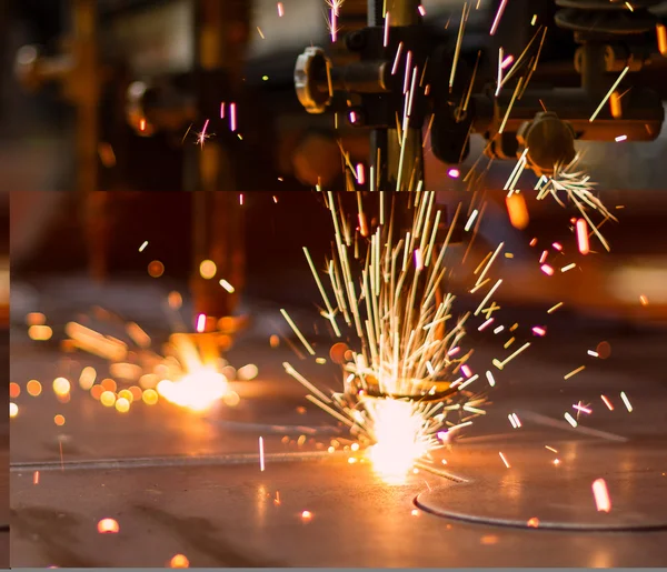 Fireworks of CNC LPG gas cutting close-up — Stock Photo, Image