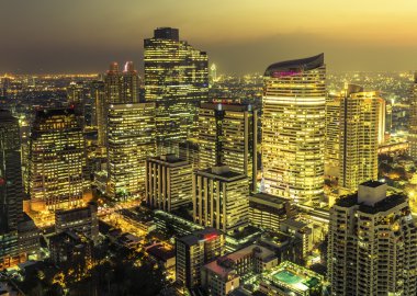Bangkok şehir gece görünümü
