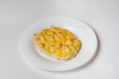 Tabakta tabak, lezzetli yemek.