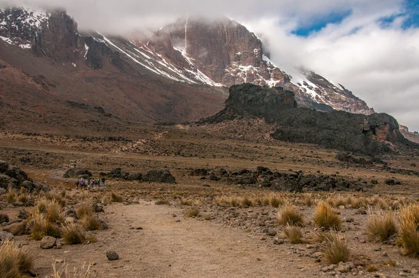 Auf dem Weg zum Lavaturm, dem Kilimandscharo — Stockfoto