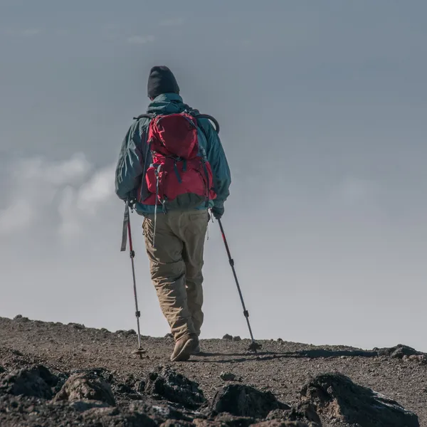 La lunga passeggiata verso casa, Kilimangiaro — Foto Stock