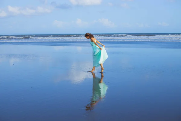 Young Woman Dancing Barefoot Empty Sandy Beach Full Body Portrait — Stockfoto