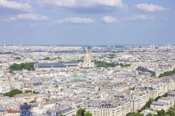 Blick vom Eiffelturm auf Paris — Stockfoto
