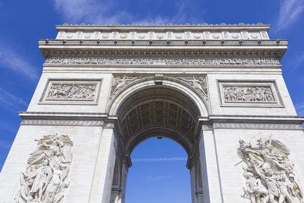 Arc de triomphe en París, Francia — Foto de Stock