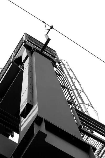 metal konstrüksiyon