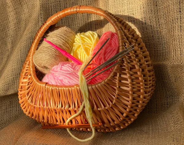 Threads Yellow Pink Brown Basket Knitting Crochet Shopping Cart Items — Stock Fotó