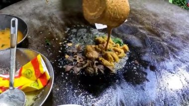 Anda Tikki ve pota 4K kısa video klibi