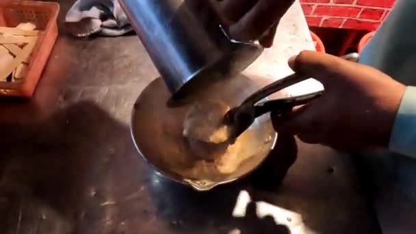 Boiling Hot Matka Tea Short Video Clip — ストック動画
