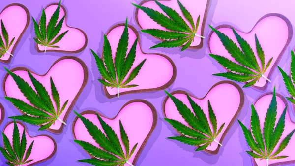 Sammansättning Med Cannabisblad Och Dekorerade Kakor Och Hjärtformade Utrymme För — Stockfoto