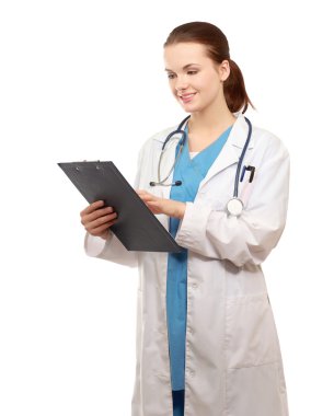 gülümseyen genç doktor