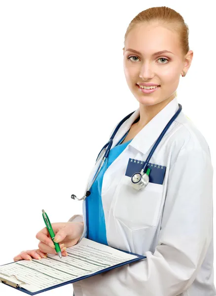 Giovane medico con stetoscopio e appunti — Foto Stock
