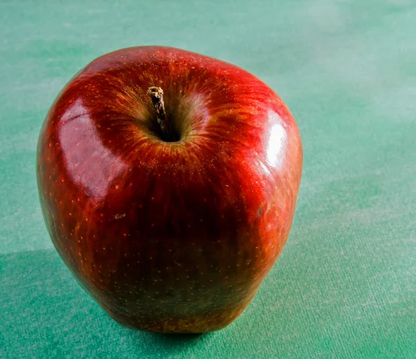 Sluitingen van een rode appel — Stockfoto