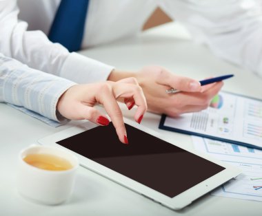 birlikte çalışan iş adamları