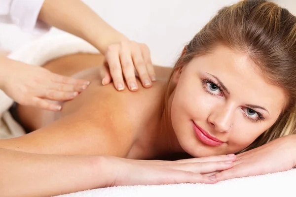 Woman receiving massage — Stock Photo, Image