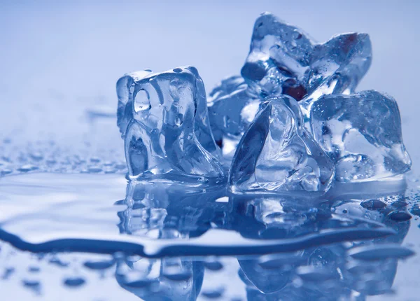 Melting ice on white. — Stock Photo, Image