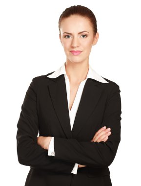 kendinden emin, genç bir kadın ayakta beyaz zemin üzerine izole portresi.