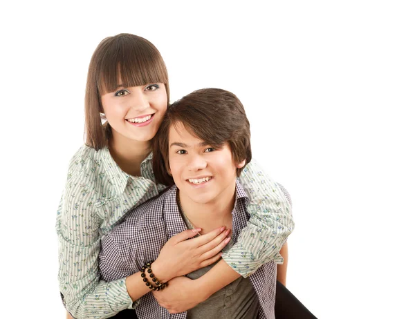 Porträt eines glücklichen jungen Paares — Stockfoto