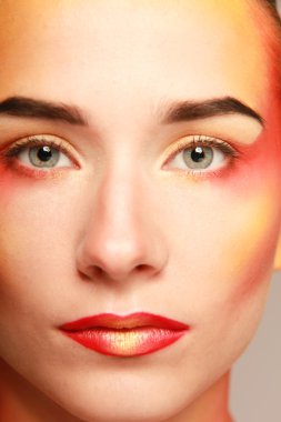 güzel genç kadın portre