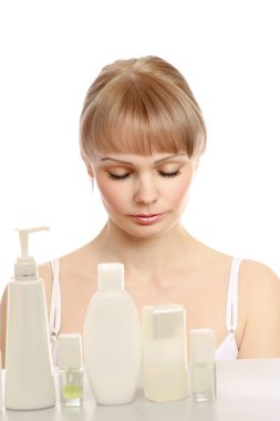 güzel bir kadın ile kozmetik