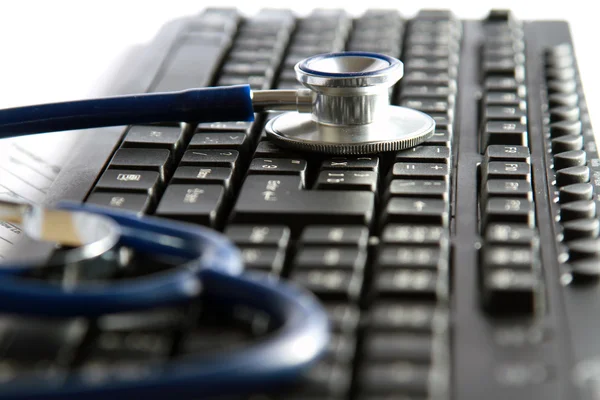 Stethoscope and keyboard — Stock Photo, Image