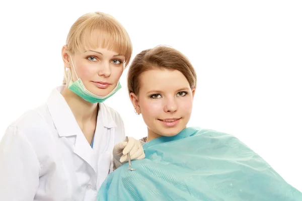 A female doctor with a patient — Stock Photo, Image