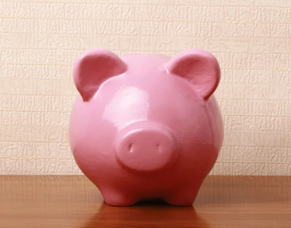 Piggy banco estilo caja de dinero aislado —  Fotos de Stock