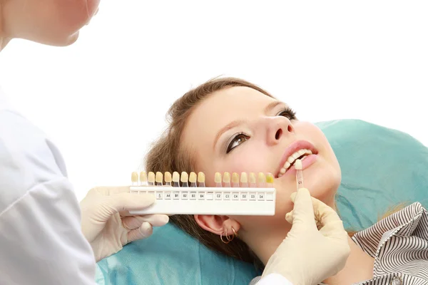 Behandeling van de patiënt tanden — Stockfoto