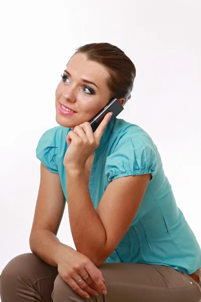 Casual vrouw op telefoon — Stockfoto