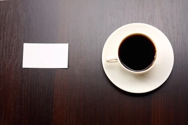 Ein Rohling und eine Tasse Kaffee — Stockfoto