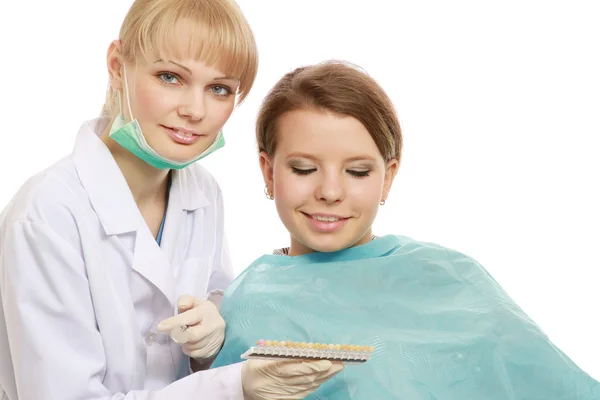 Female dentist and her patient — Stock Photo, Image