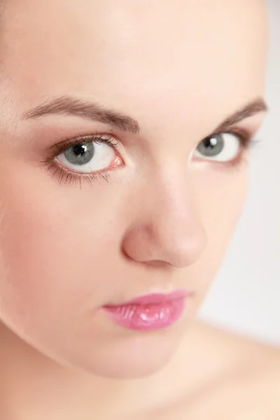 Un hermoso retrato de mujer — Foto de Stock