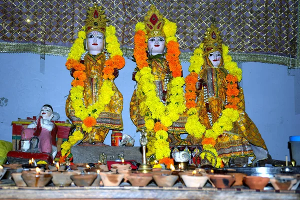 Rama Lakshman Sita Seduti Nel Tempio — Foto Stock