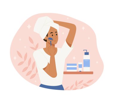 Tuvalette yüz masajı. Kız onun güzelliğini ve gençliğini, kozmetik ürünlerini ve silindirini izliyor. Nemlendirme için krem ve merhem, sağlık, güzellik ve hijyen, rutin. Çizgi film düz vektör çizimi