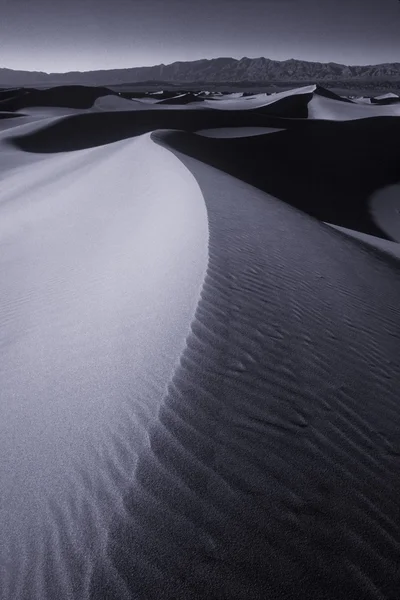 Ondas en la arena del desierto — Foto de Stock