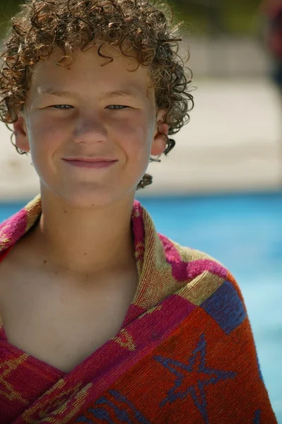 Child With A Beach Towel — Stock Photo, Image