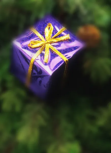 Purple Box Christmas Tree Decoration — Stock Photo, Image