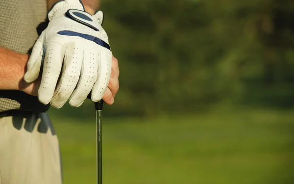 Golfers händer — Stockfoto