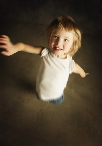 Young Girl Jumping — Stock Photo, Image