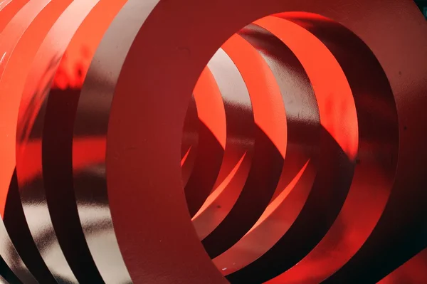 Un tubo a strisce rosse — Foto Stock
