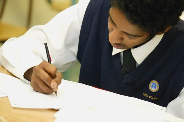 Estudante em classe — Fotografia de Stock