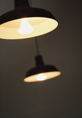 iki kolye ışık parçaları