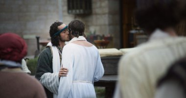 Judas İsa bir öpücükle ihanet.