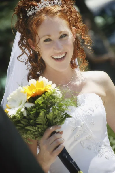 Una bella sposa — Foto Stock