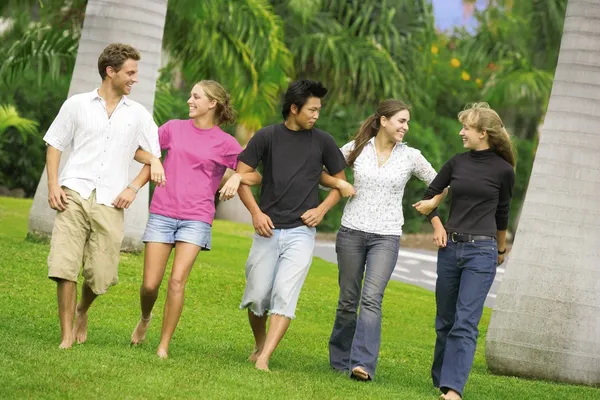 Groep lopen — Stockfoto