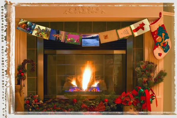 Traditional Christmas Fireplace — Stock Photo, Image