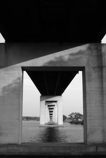 Un puente —  Fotos de Stock